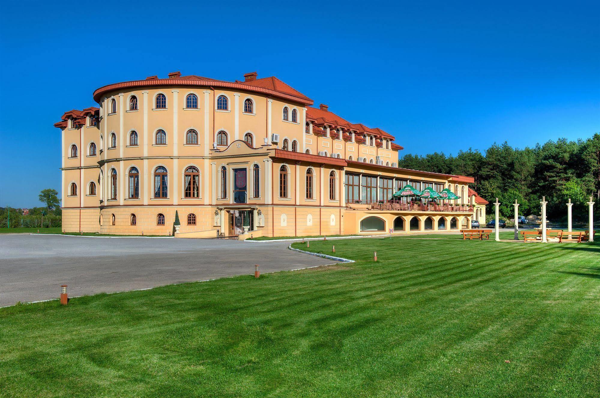 Hotel Krolewski Janow Lubelski Exterior photo