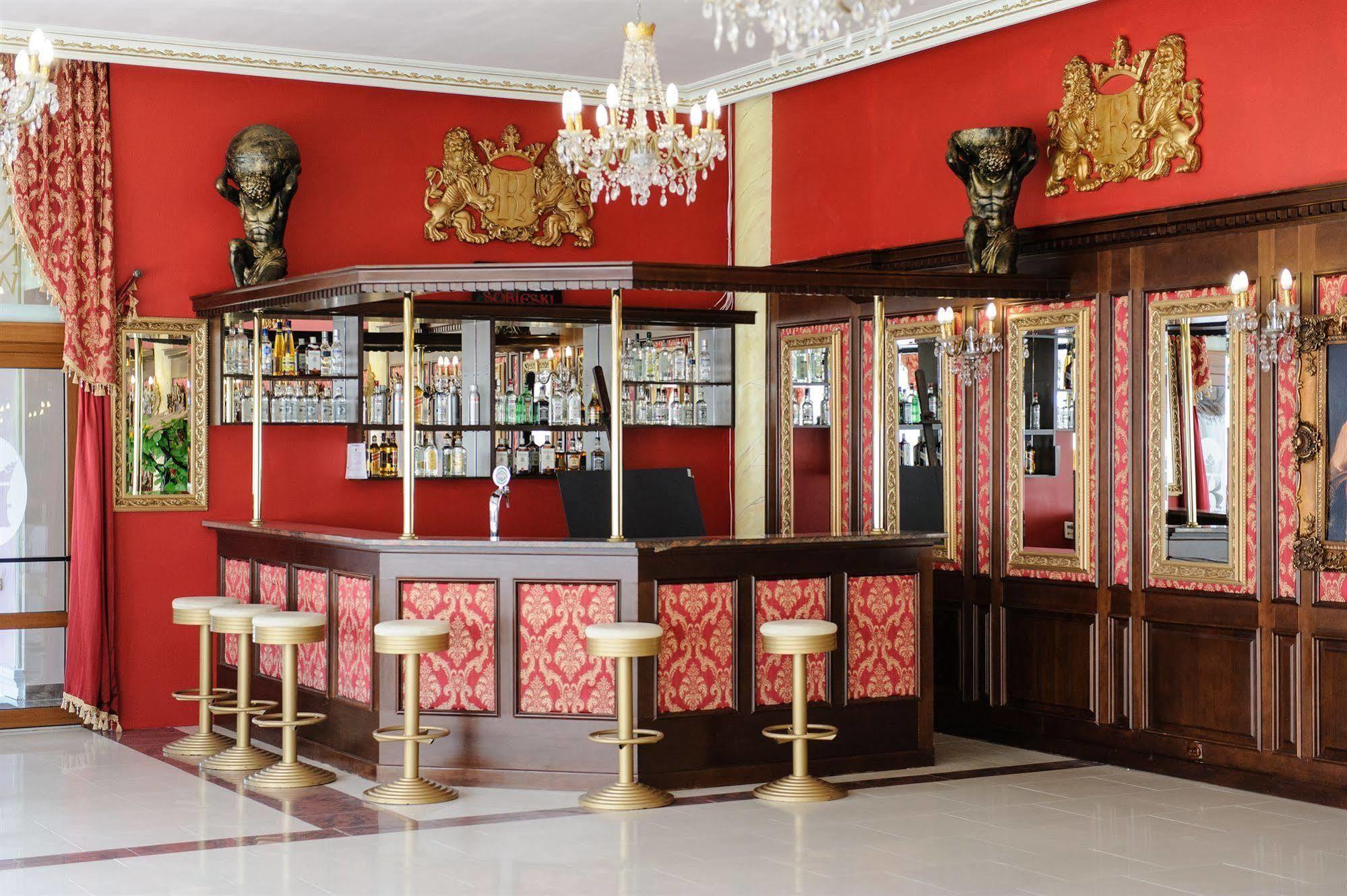 Hotel Krolewski Janow Lubelski Exterior photo
